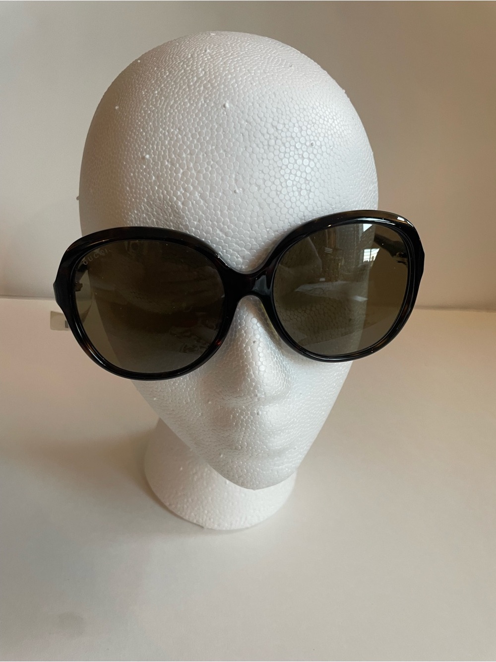 Gucci Oversized Oval Women's Sunglasses Dark Toirtoiseshell - Picture 4 of 6